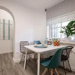 Modernes In Velden Mit Gratis Parkplatz *