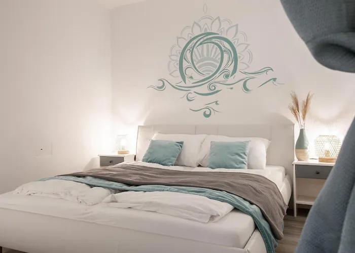 Velden Mit Parkplatz Lägenhet *